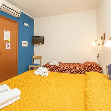 Capo Plaia Con Piscina Bed & Breakfast