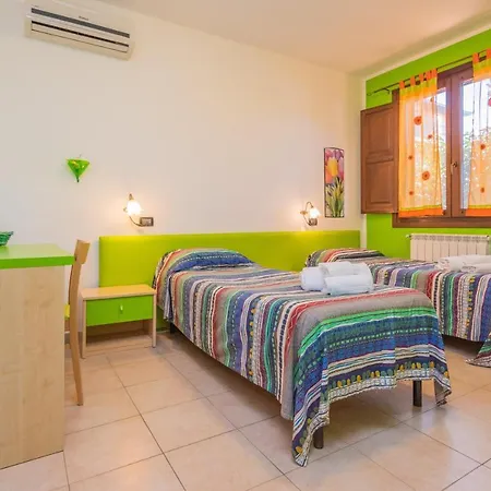 Bed & Breakfast Capo Plaia Con Piscina