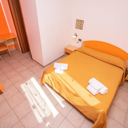 Bed & Breakfast Capo Plaia Con Piscina