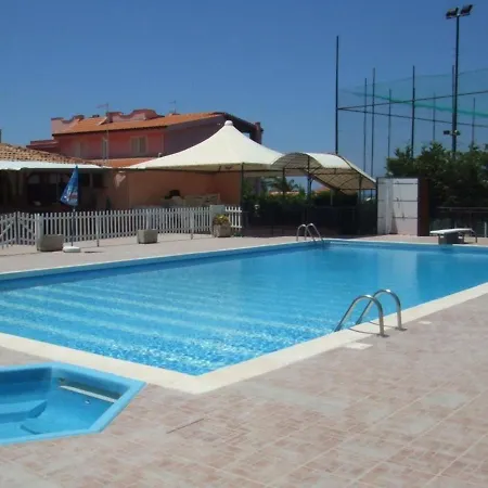 Capo Plaia Con Piscina