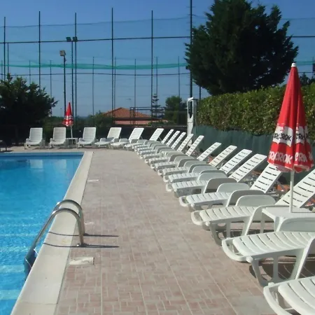 Capo Plaia Con Piscina *